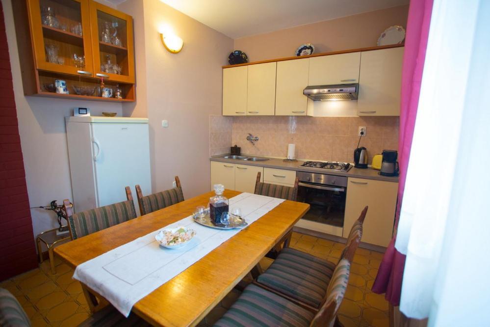 Apartments Tanja ポドゥゴラ エクステリア 写真