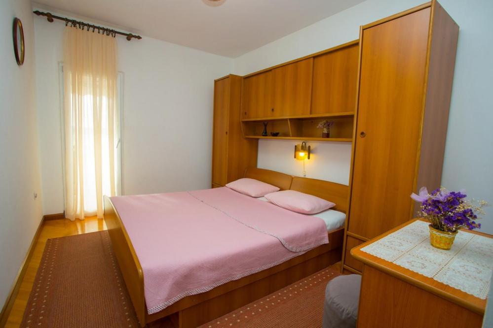 Apartments Tanja ポドゥゴラ エクステリア 写真