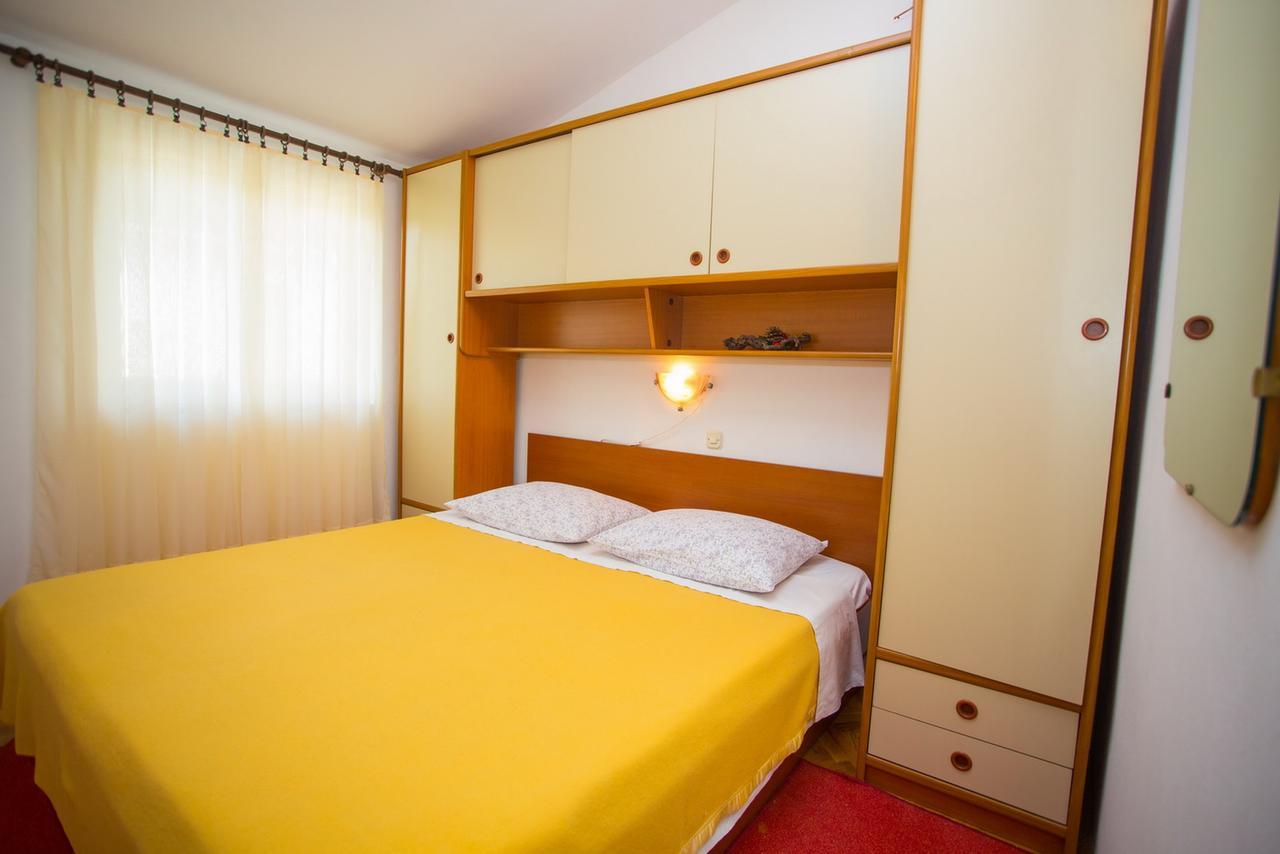 Apartments Tanja ポドゥゴラ エクステリア 写真